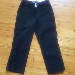Limited Too black stretch capris, 14S